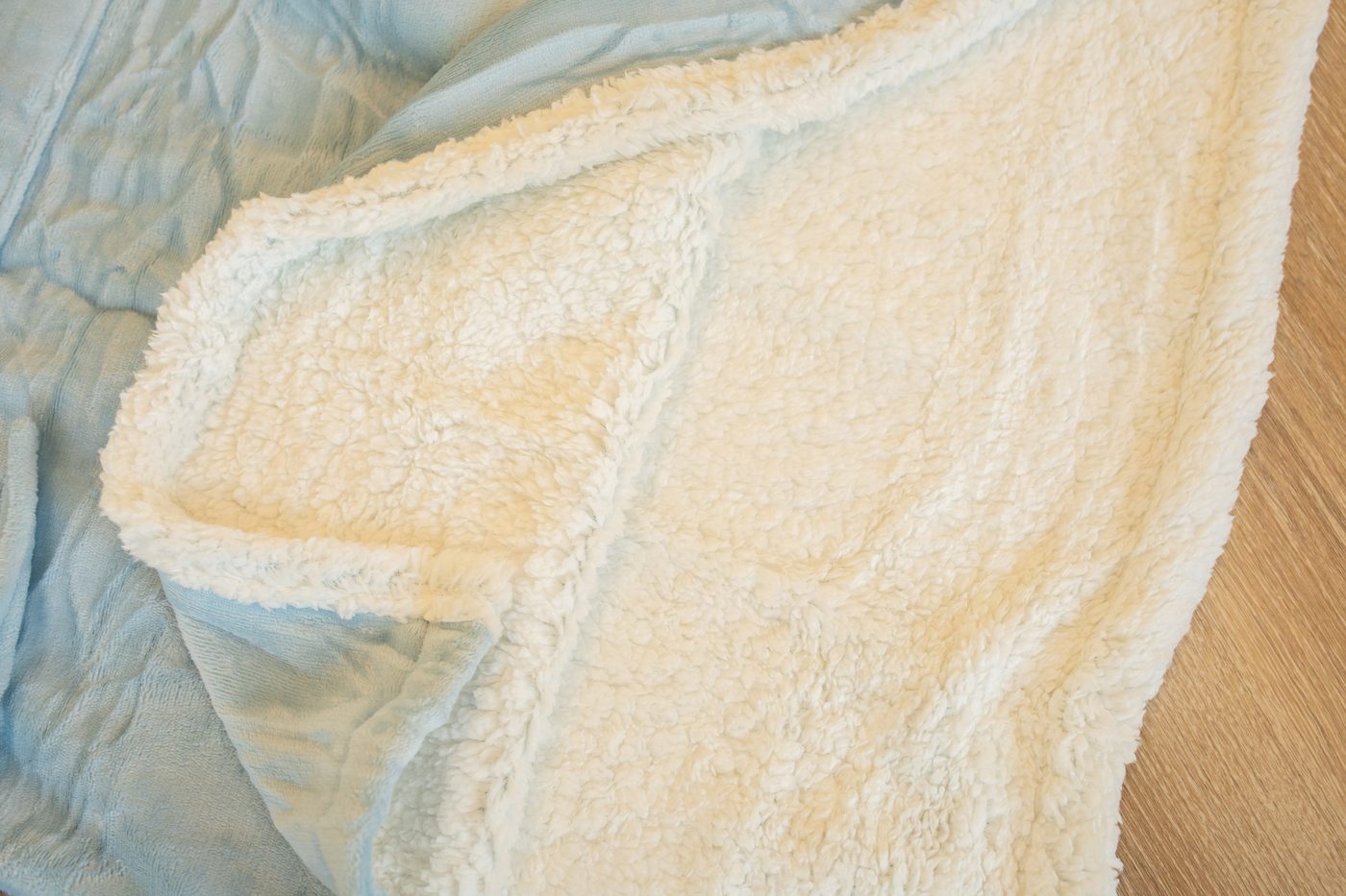 Bedsure interior lining