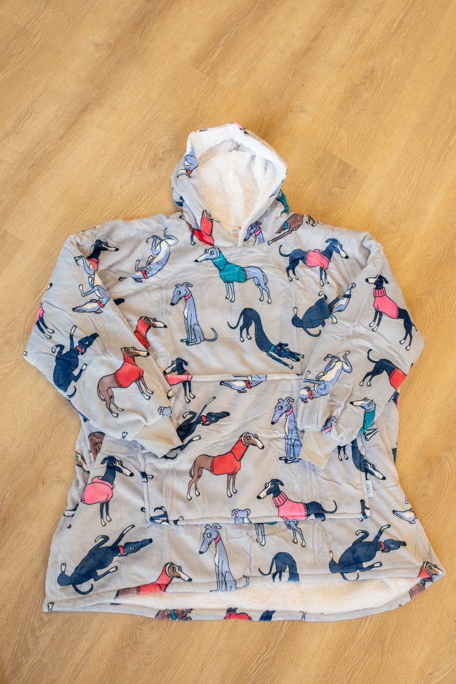 The Oodie blanket hoodie laid flat